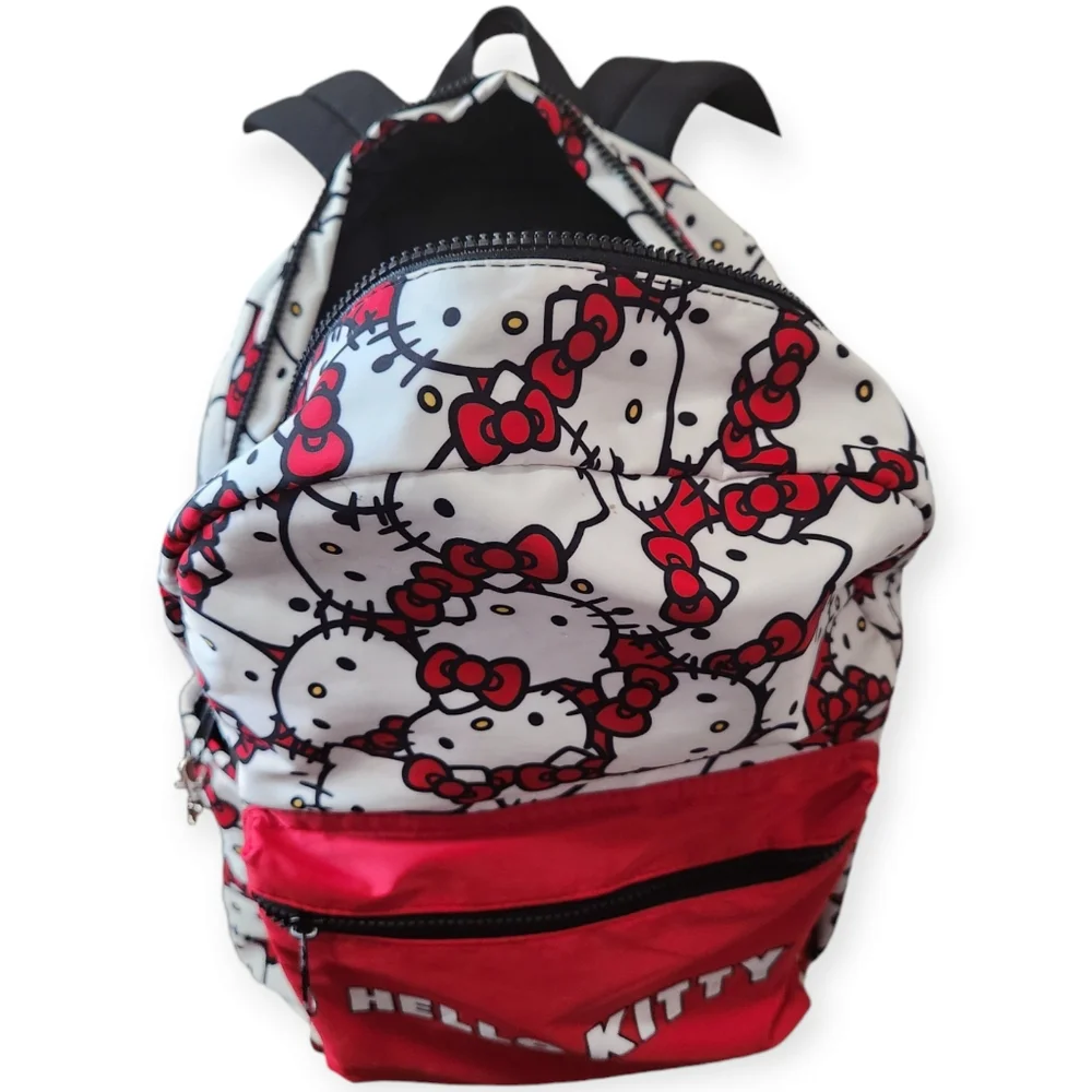 Hello Kitty Bioworld White All Over Print Multicolor 16